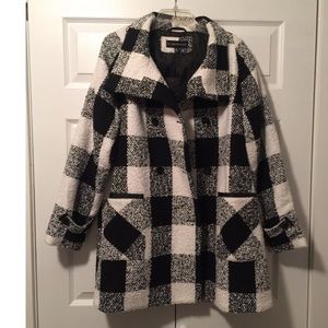 Buffalo check coat
